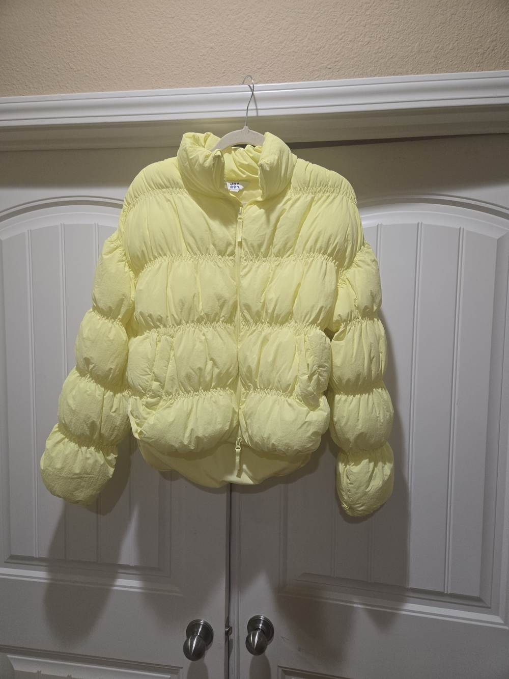 Joy Lab Women's Lemon Yellow Quilted Puffer Jacket Size S NWOT - Picture 2 of 7